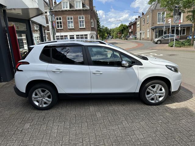 Peugeot 2008 1.2 PureTech Activ All-in Prijs Binnenkort meer foto's, auto is al wel te bezichtigen