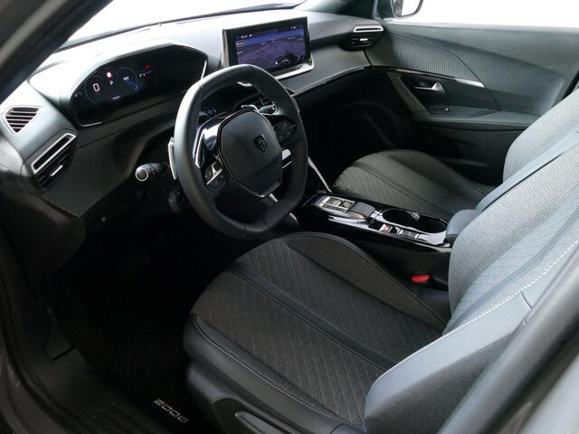 Peugeot 2008 1.2 130PK ?NW MODEL? ALLURE BLINDSPOT CARPLAY NAVI LED VIR.COCKPIT 360.CAMERA ADAP.CRUISE KEYLESS STOELVERW. 04/2024