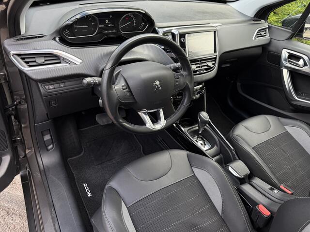 Peugeot 2008 1.2 PureTech 110pk Automaat Allure l PANO-DAK l ECC l NAVI l PDC l TREKHAAK l 58.000km