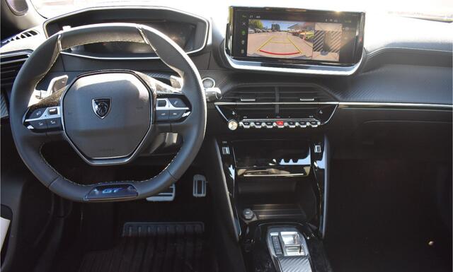Peugeot 2008 1.2 PureTech 130 GT Automaat Electr Stoel met massage/Alcantara/Navi/Stoel verwarming.