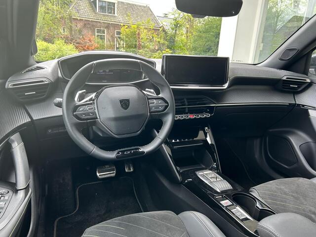 Peugeot 2008 1.2T Automaat 130pk GT Alcantara pakket | Stoelverwarming met massage functie | Navigatie | Climate & Cruise control | Camera V+A |