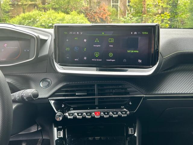 Peugeot 2008 1.2T Automaat 130pk GT Alcantara pakket | Stoelverwarming met massage functie | Navigatie | Climate & Cruise control | Camera V+A |