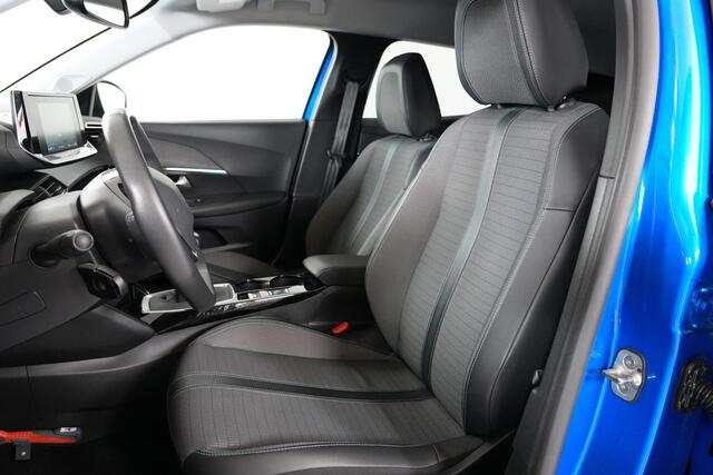 Peugeot 2008 1.2 PureTech Allure Pack | Trekhaak | Navi | Camera | Cruise | LED | Keyless |