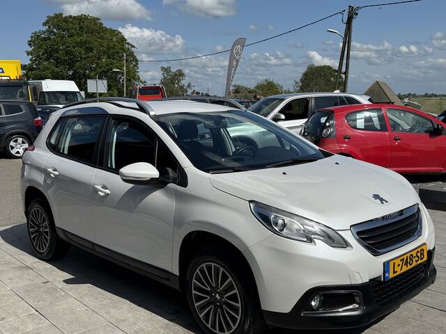 Peugeot 2008 1.2 PureTech Urban Cross