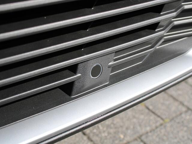 Peugeot 2008 Allure 1.2 Hybrid 145PK e-DCS6 Automaat Navigatie, Camera Voor & Achter, Keyless, Adaptieve Cruise Control
