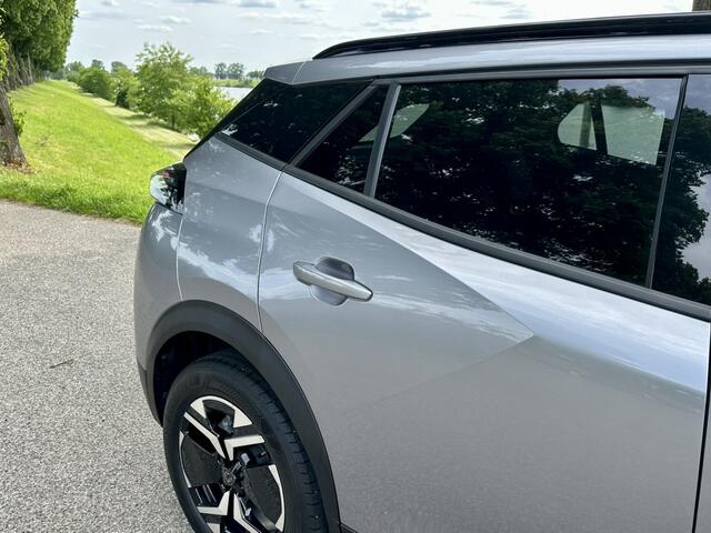 Peugeot 2008 1.2 PureTech 130 Allure | Automaat | Half leder | Apple carplay