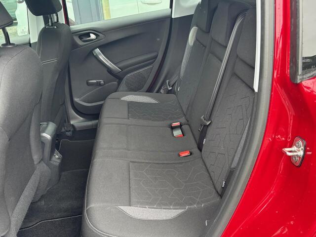 Peugeot 2008 1.2 PureTech Blue Lion vol automaat! | Rijklaar geleverd incl 12 maanden BOVAG garantie! |