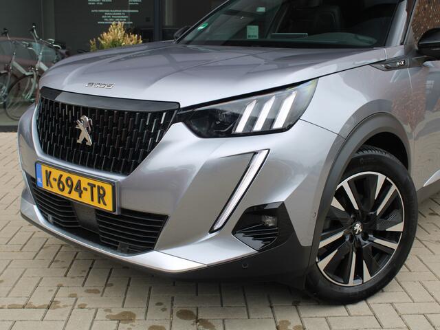 Peugeot 2008 1.2 PureTech 130PK EAT8 GT Pack Camera, Trekhaak, Dode hoekbewaking, Keyless entry