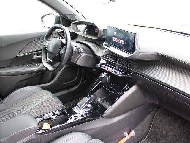 Peugeot 2008 1.2 PureTech GT-Line Navgatie / Camera / Trekhaak