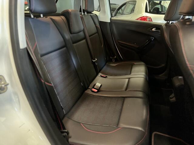 Peugeot 2008 1.2 PureTech GT-Line Blue Lease Executive