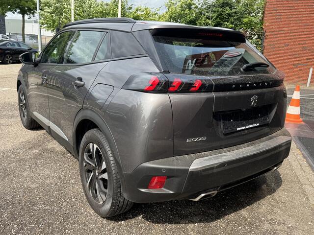 Peugeot 2008 1.2 PureTech Allure // NAVI // CAMERA // PANO SCHUIF-KANTELDAK // CRUISE // APPLE CARPLAY- ANDROID AUTO //