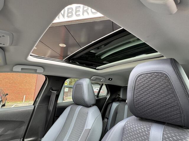 Peugeot 2008 1.2 PureTech Allure // NAVI // CAMERA // PANO SCHUIF-KANTELDAK // CRUISE // APPLE CARPLAY- ANDROID AUTO //