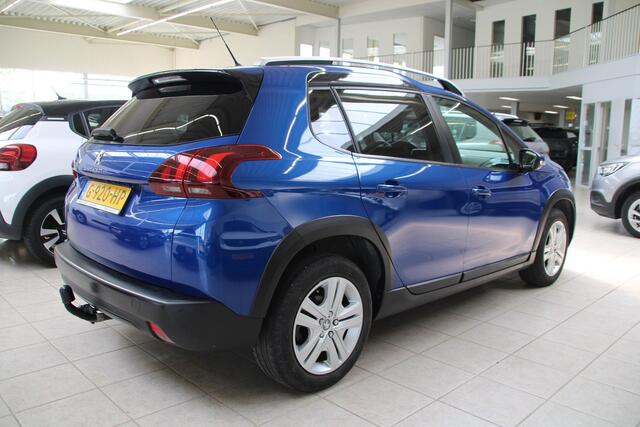 Peugeot 2008 1.2 PureTech 110pk Signature Airco Navi Carplay Trekhaak 39.104km