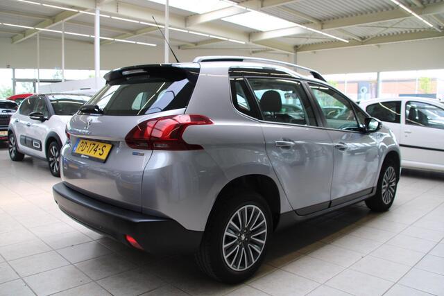 Peugeot 2008 1.2 PureTech 110pk Blue Lion Airco Navi Carplay 50.996km
