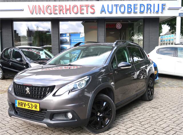 Peugeot 2008 130 Pk Benzine Hele Sportieve * GT-Line * Navigatie * 1/2 Lederen Interieur * Parkeer Camera * Panorama dak * Sensoren * Climate & Cruise Control * L.M. Velgen * Vingerhoets; Vierde Generatie Eersteklas Service !