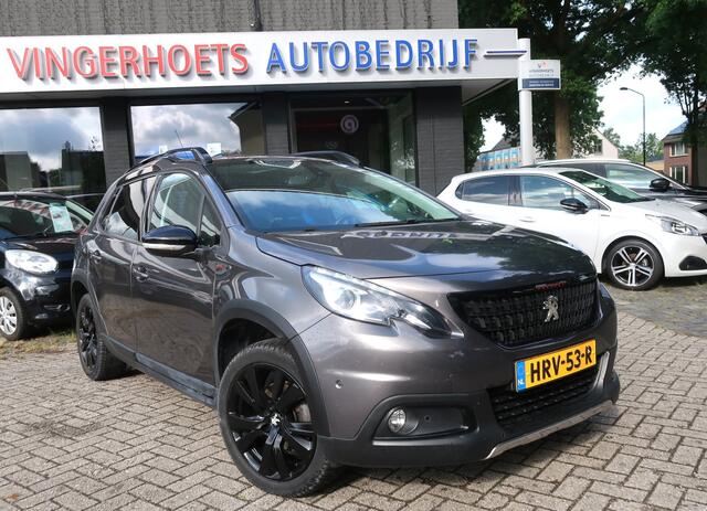 Peugeot 2008 130 Pk Benzine Hele Sportieve * GT-Line * Navigatie * 1/2 Lederen Interieur * Parkeer Camera * Panorama dak * Sensoren * Climate & Cruise Control * L.M. Velgen * Vingerhoets; Vierde Generatie Eersteklas Service !