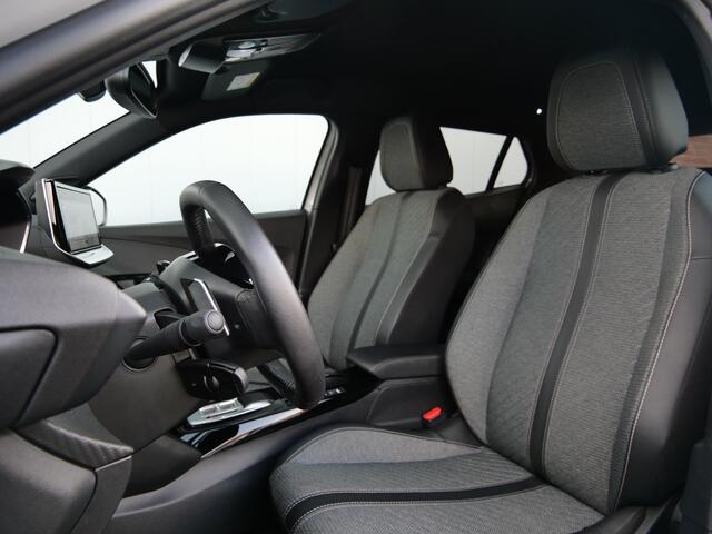 Peugeot 2008 1.2 PureTech 130pk Allure Automaat Apple Carplay / Camera / Navigatie