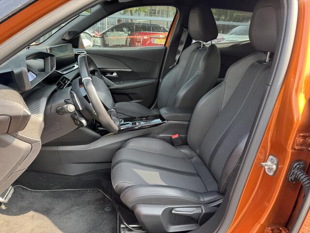 Peugeot 2008 1.2 PureTech GT // FOCAL PREMIUM AUDIO // NAVI // CAMERA // CRUISE // CLIMA // APPLE CARPLAY-ANDROID AUTO //