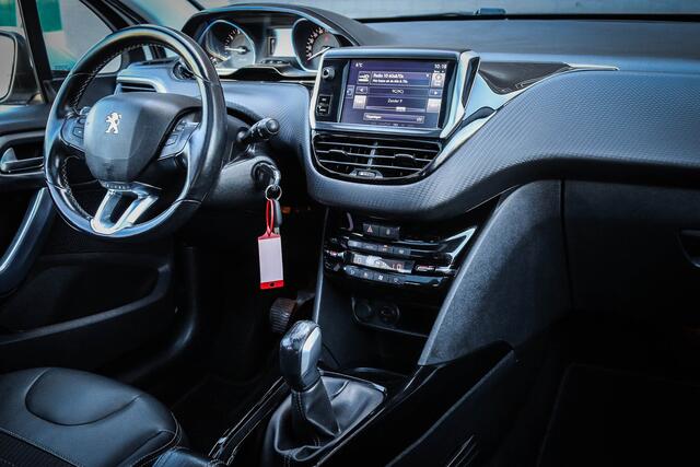 Peugeot 2008 1.2 PureTech Allure Nu 9.950,- !