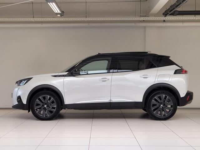Peugeot 2008 1.2 PureTech 130pk EAT8 GT-Line Automaat | Glazen Schuifdak | Navigatie | Stoelverwarming | Achteruitrijcamera