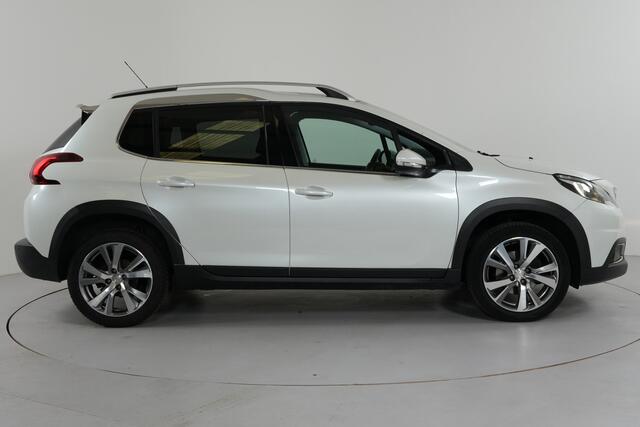 Peugeot 2008 1.2 PureTech Allure | Panoramadak | Camera | Cruise | 110pk |