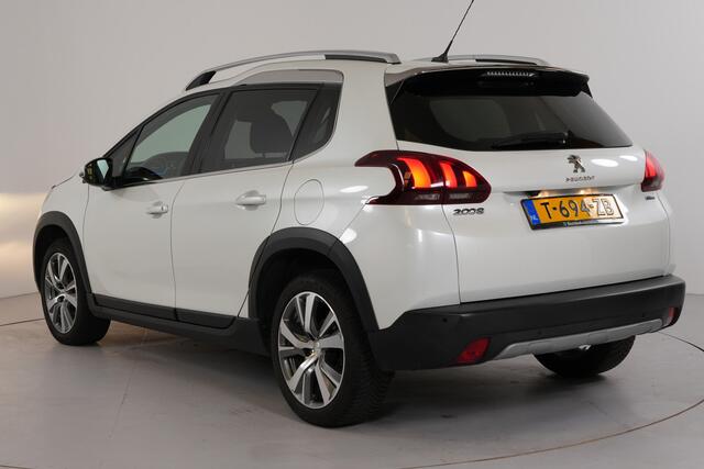 Peugeot 2008 1.2 PureTech Allure | Panoramadak | Camera | Cruise | 110pk |