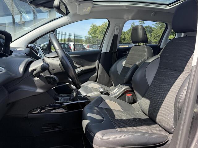 Peugeot 2008 1.2 PureTech Allure Pano,Navi,Trekhaak,Pdc,Clima,Cruise,110pk,Lmv,Apk tot 12-2025