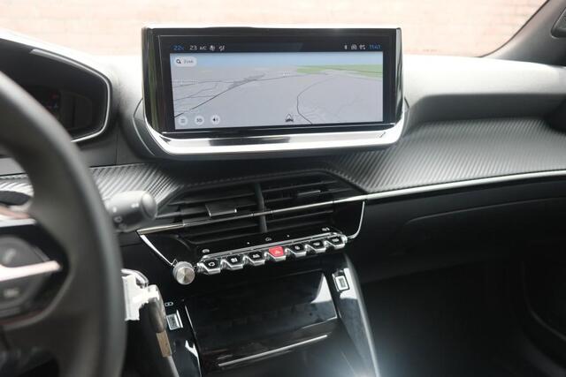Peugeot 2008 1.2 PureTech 100pk Allure | Navi | App Connect | Adaptive Cruise | Climate | Camera | PDC