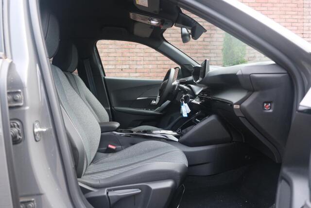 Peugeot 2008 1.2 Hybrid 136pk e-DSC6 Allure | App Connect | Navi | Adaptive Cruise | Keyless | Camera | PDC