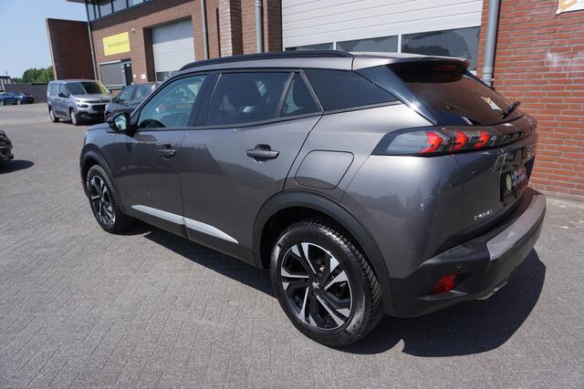 Peugeot 2008 1.2 PURETECH 131PK AUTOMAAT ALLURE PACK NAVIGATIE ANDROID-APPLECARPLAY 4X ALL SEASON BANDEN ECC AIRCO CRUISECONTROL BLUETOOTH PDC V+A FULL LED LMV 4X ELECTR.RAMEN/SPIEGELS
