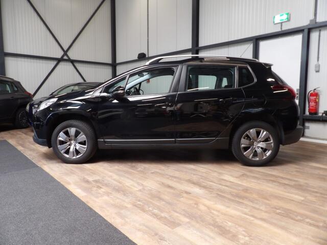 Peugeot 2008 1.2 puretech - airco - cruise - navigatie