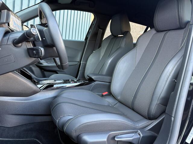 Peugeot 2008 1.2 PureTech 130 GT | Adapt. Cr. | Camera 360 | Dodehoekdetectie | Keyless | Prijs Rijklaar!!