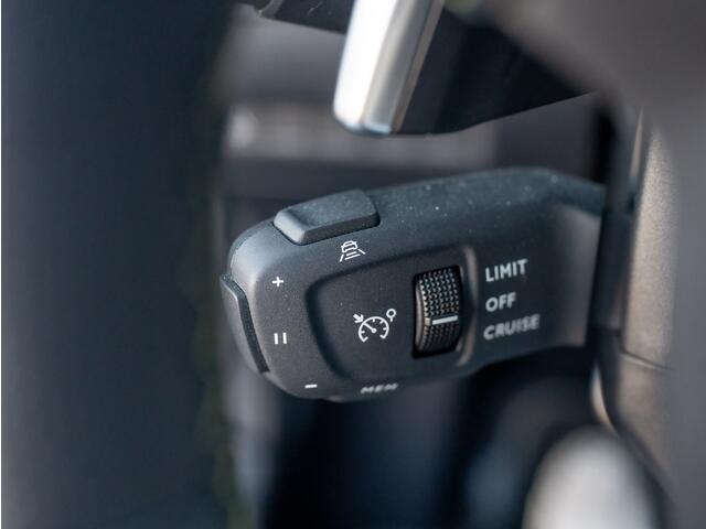 Peugeot 2008 1.2 PureTech 130 GT | Adapt. Cr. | Camera 360 | Dodehoekdetectie | Keyless | Prijs Rijklaar!!