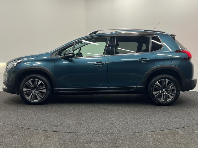 Peugeot 2008 1.2 PureTech Allure | NAVIGATIE | TREKHAAK | CAMERA | PARKEERSENSOREN |