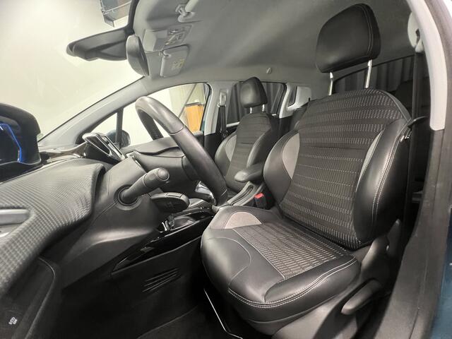 Peugeot 2008 1.2 PureTech Allure | NAVIGATIE | TREKHAAK | CAMERA | PARKEERSENSOREN |