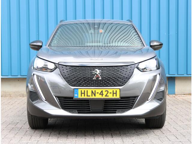 Peugeot 2008 1.2 130PK Allure | AUTOMAAT | AppleCarPlay/AndroidAuto | Camera | Climate Control | Navigatie | Cruise Control | FULL LED | LMV | Privacy Glass |