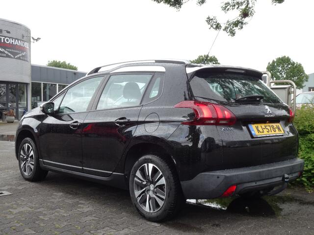 Peugeot 2008 1.2 PureTech Blue Lion
