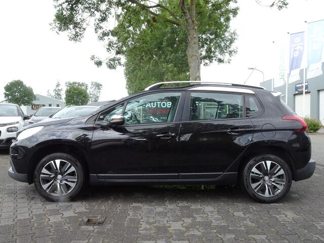 Peugeot 2008 1.2 PureTech Blue Lion