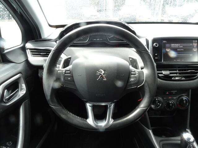 Peugeot 2008 1.2 PureTech Blue Lion