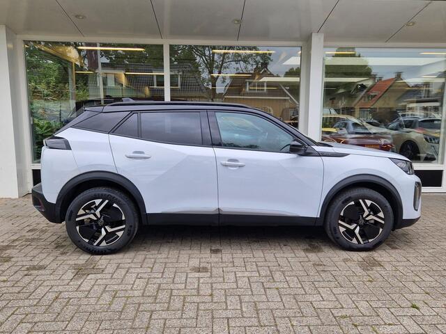 Peugeot 2008 1.2T 130pk Automaat GT | LED koplampen | Apple Carplay/Android Auto | Achteruitrijcamera | Lichtmetalen velgen | Two Tone