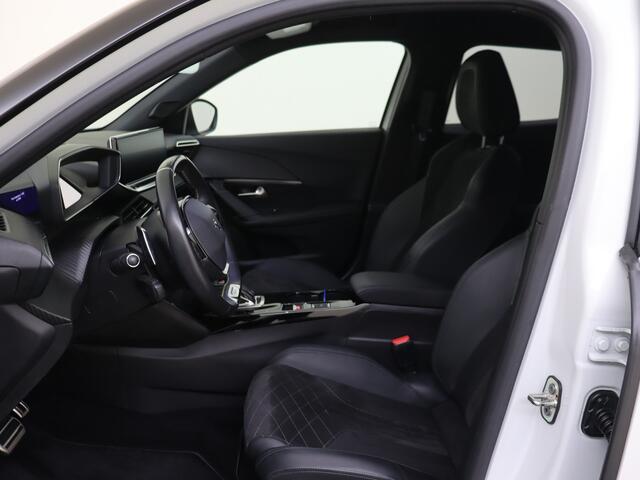 Peugeot 2008 1.2 PureTech 155pk GT Pack | Adaptive cruise control | Stoelverwarming | 18 INCH |