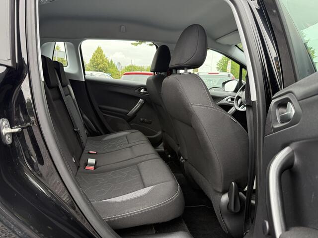 Peugeot 2008 1.2 PureTech Blue Lion Navi, Airco,Cruise,Dealer Onderhouden,Pdc,Lm Velgen,Apk tot 12-2025