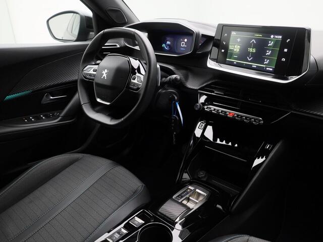 Peugeot 2008 1.2 PureTech 130 PK Automaat Allure | CAMERA | CARPLAY