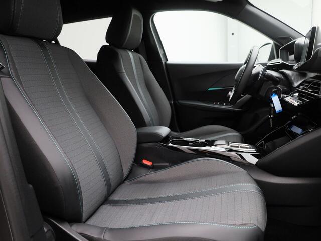 Peugeot 2008 1.2 PureTech 130 PK Automaat Allure | CAMERA | CARPLAY