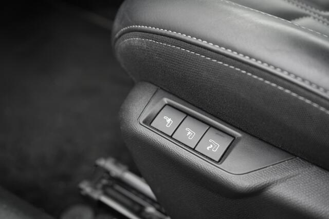 Peugeot 2008 1.2 PureTech GT-Line | LEER | MASSAGE | CAMERA
