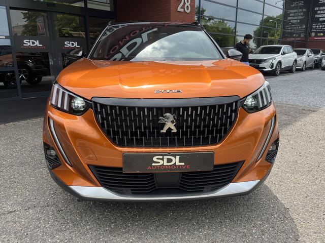 Peugeot 2008 1.2 PureTech GT-Line // LED // HALF LEDER // DODEHOEK // CRUISE // STOELVERWARMING // APPLE-ANROID AUTO //