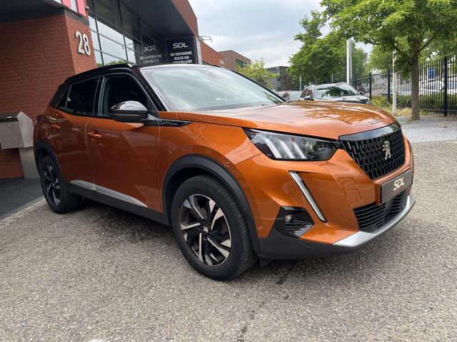 Peugeot 2008 1.2 PureTech GT-Line // LED // HALF LEDER // DODEHOEK // CRUISE // STOELVERWARMING // APPLE-ANROID AUTO //