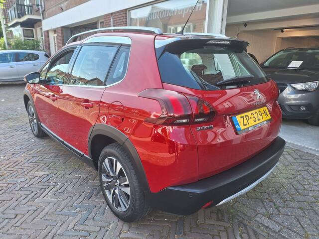 Peugeot 2008 1.2 PureTech Allure /43.000 Km/Navi/Apple/Android/Clima/1e Eig/Graranie