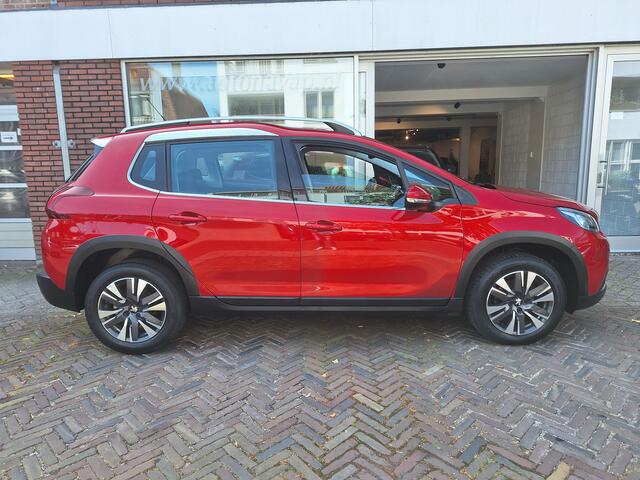 Peugeot 2008 1.2 PureTech Allure /43.000 Km/Navi/Apple/Android/Clima/1e Eig/Graranie