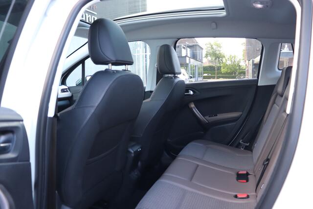Peugeot 2008 1.2 Automaat Allure Trekhaak Cruise Navi